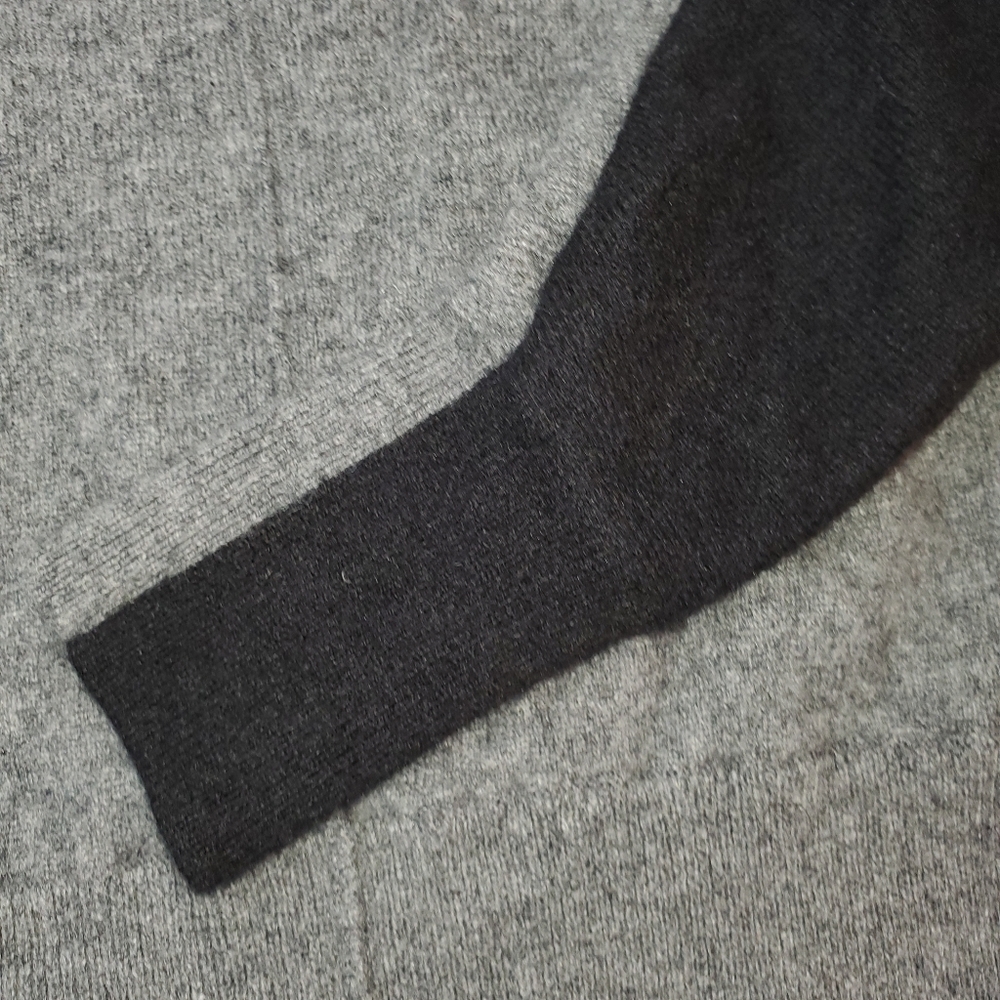ANN TAYLOR CASHMERE SWEATER - Picture 3 of 6